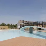 아파트 Pool View With Private Enclosed Garden *