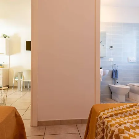 דירה Well Equipped With Pool And Solarium *