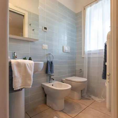 Well Equipped With Pool And Solarium *
