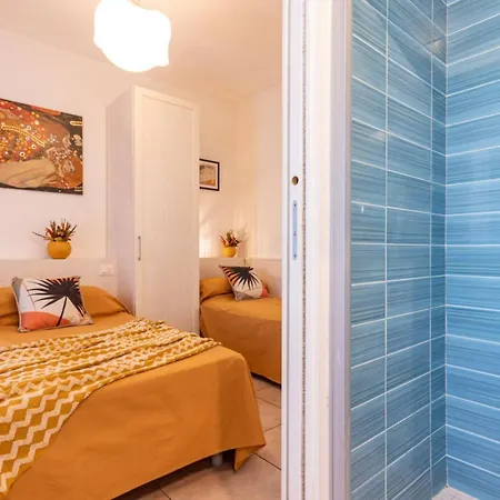 דירה Well Equipped With Pool And Solarium ביביונה